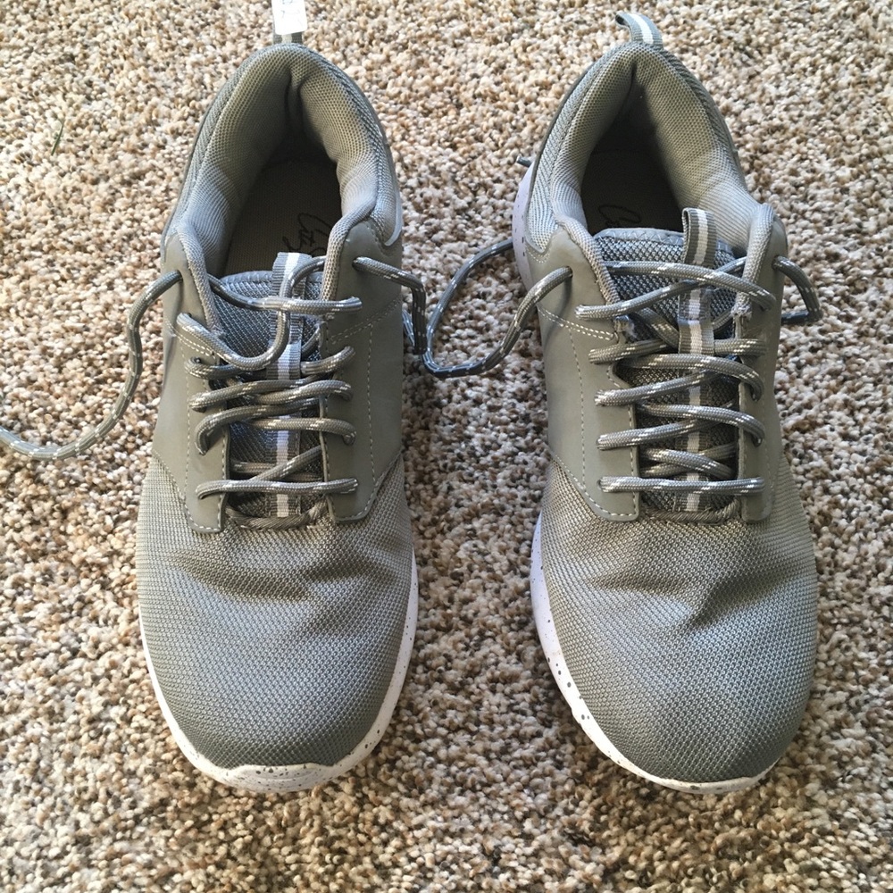 City street shoes